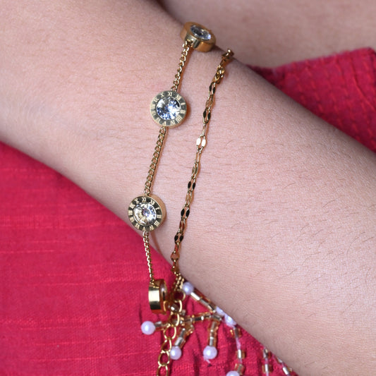 GehnaBuzz Sparkling Stone Studded Bracelet