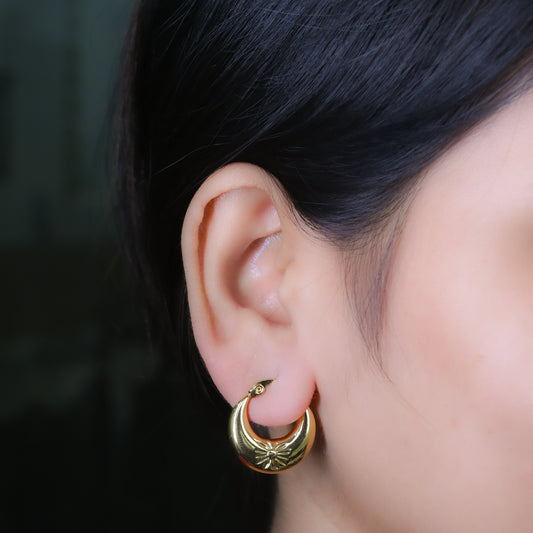 GehnaBuzz Sun Etched Hoop Earrings