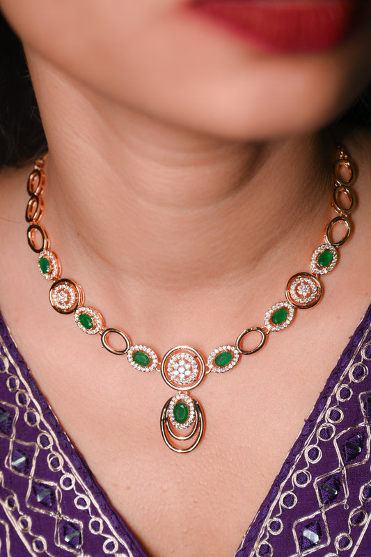 GehnaBuzz Simmering Green Crystal Sitara Necklace