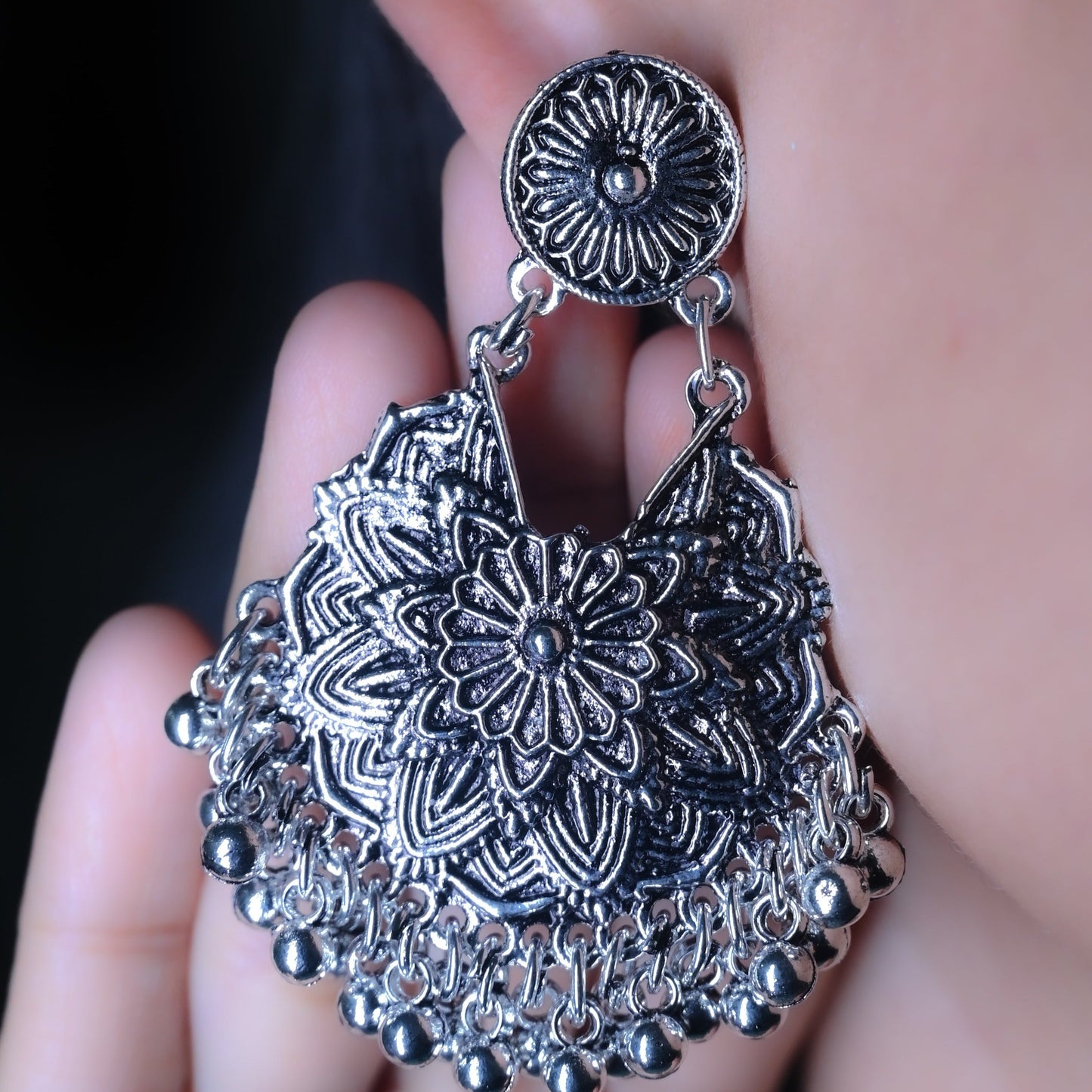 GehnaBuzz Indo-Western Lifestyle Earring