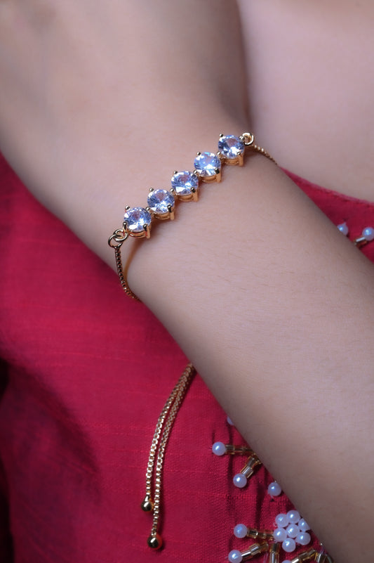 GehnaBuzz Sparkling Crystal Bracelet