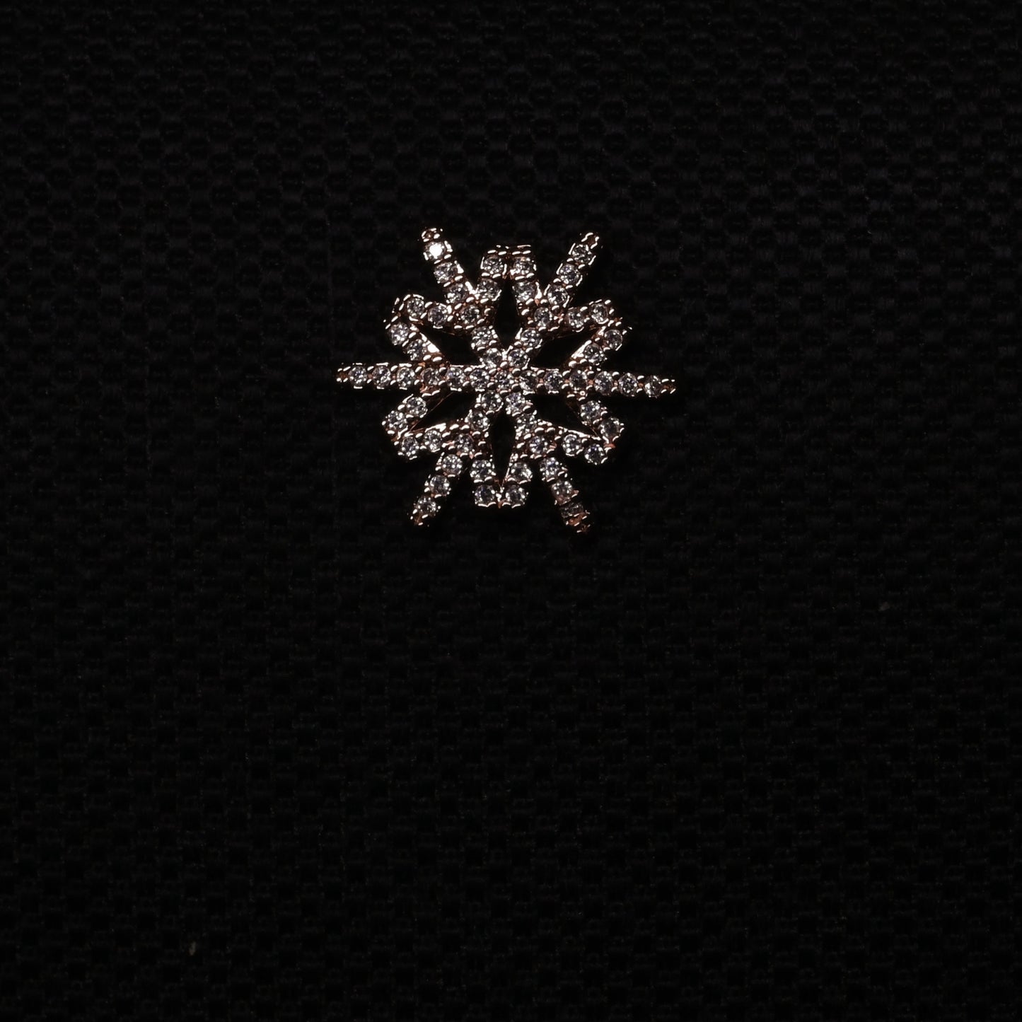 GehnaBuzz Crystal Snowflakes Earring