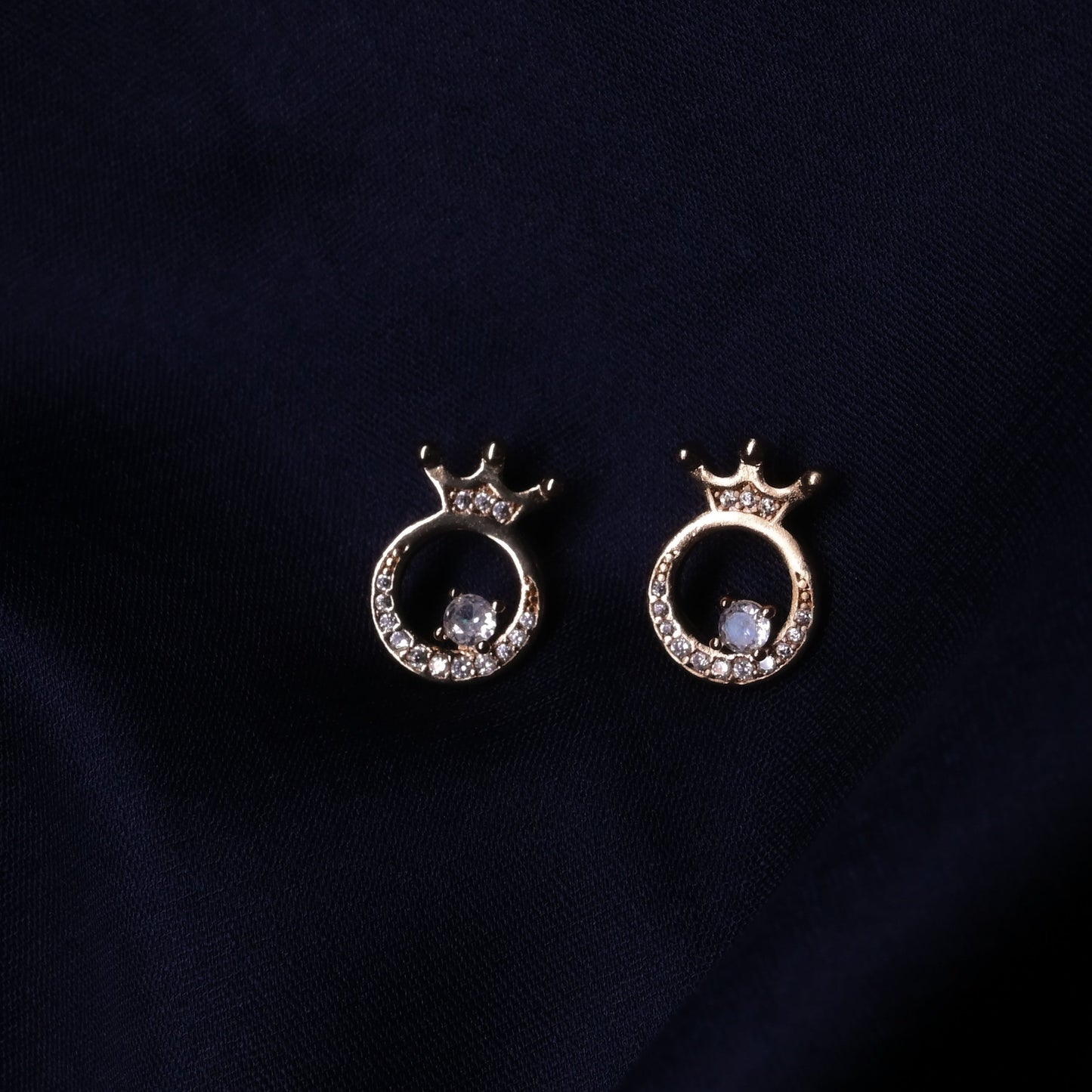 GehnaBuzz Princess Crown Earring