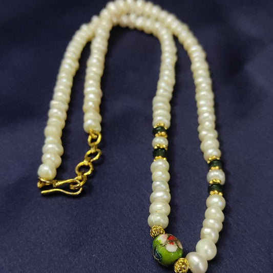 GehnaBuzz Designer White Pearl Stone Necklace