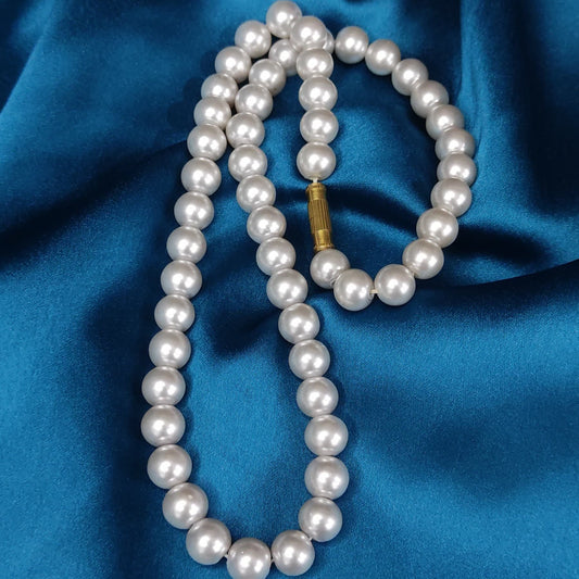 GehnaBuzz Oomph White Pearl Stone Necklace