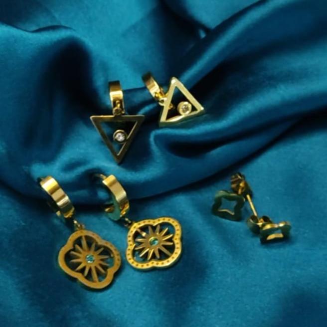 GehnaBuzz Designer COMBO Earrings