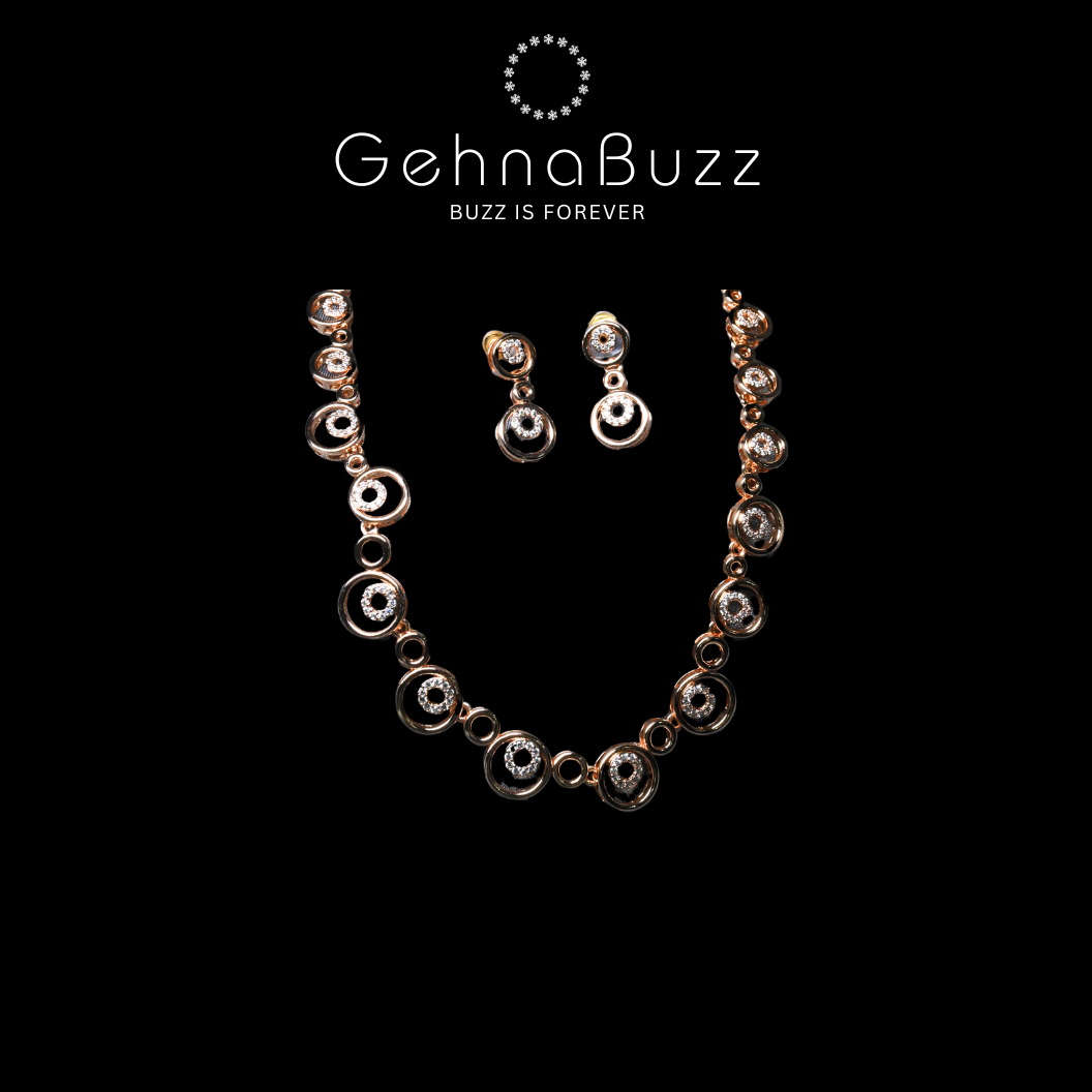 GehnaBuzz Stunning Classic Necklace